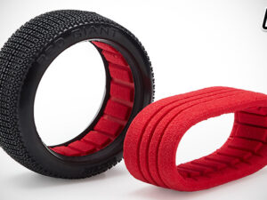 COPPIA DI GOMME MATRIX 1/8 OFF ROAD TIPO RED GIANT SOF - SUPER SOFT ( GOMMA + INSERTI )